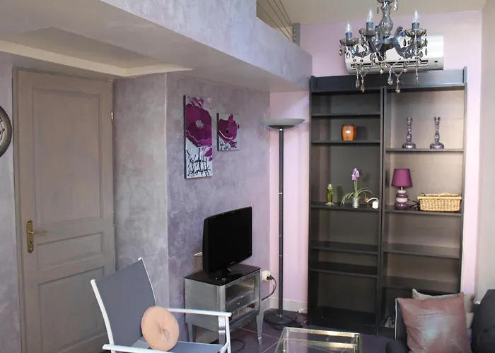 La Romarine 카시스